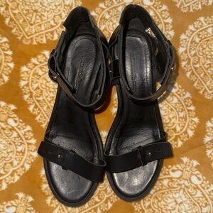 Deena & Ozzy for Urban Outfitters Black Sandals - 39/8.5